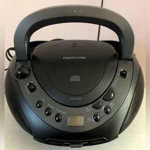 Memorex #MP8806 Portable CD Player AM/FM Radio Boombox